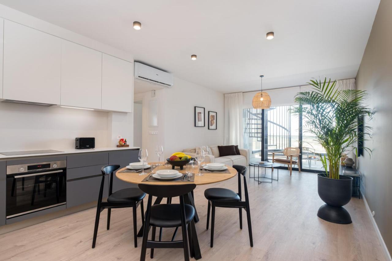 Sunset Gardens Apartment Limassol Bagian luar foto